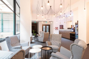 Narodni Stay, Prague